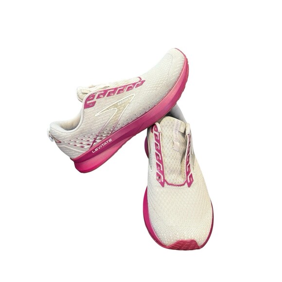 Brooks Levitate 5 Women's Running Shoes Sz 8.5 B Gray Fuchsia Comfort Foam - Picture 1 of 7